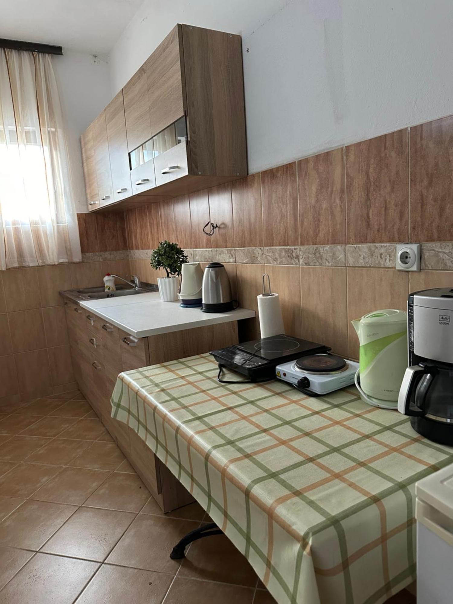 Rooms Ajllin Ulcinj Bagian luar foto